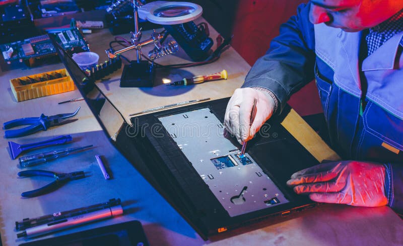 Service repair electronics stock photo. Image of eletronics - 131561946 Service repair electronics stock photo. Image of eletronics - 131561946