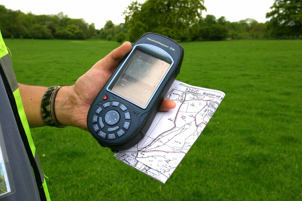 Navigation Made Easy: What to Look for in a New GPS | Techno FAQ Navigation Made Easy: What to Look for in a New GPS | Techno FAQ